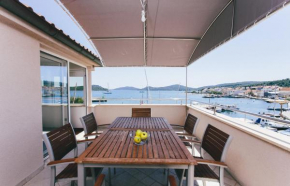 Hotels in Betina